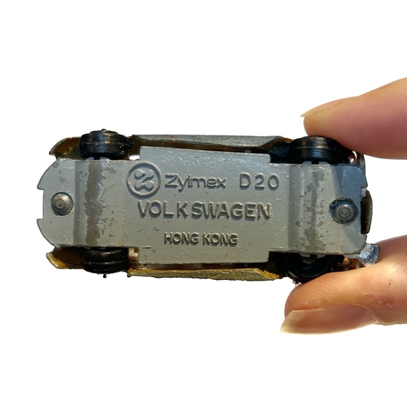 Vintage Zylmex Volkswagen Beetle Bug Die Cast Model Toy Car Orange Flower 1960s - Picture 7 of 10